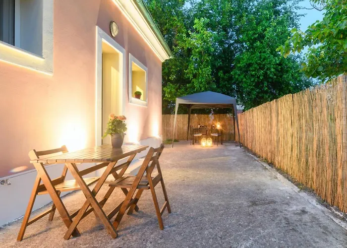 Дом отдыха Sunshine House Corfu *